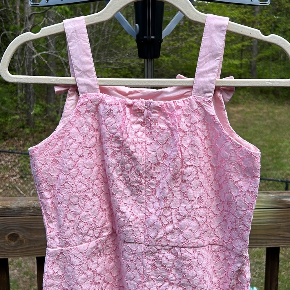 Girl Size Large Crown and Ivy Pink Lace Romper - Picture 4 of 9